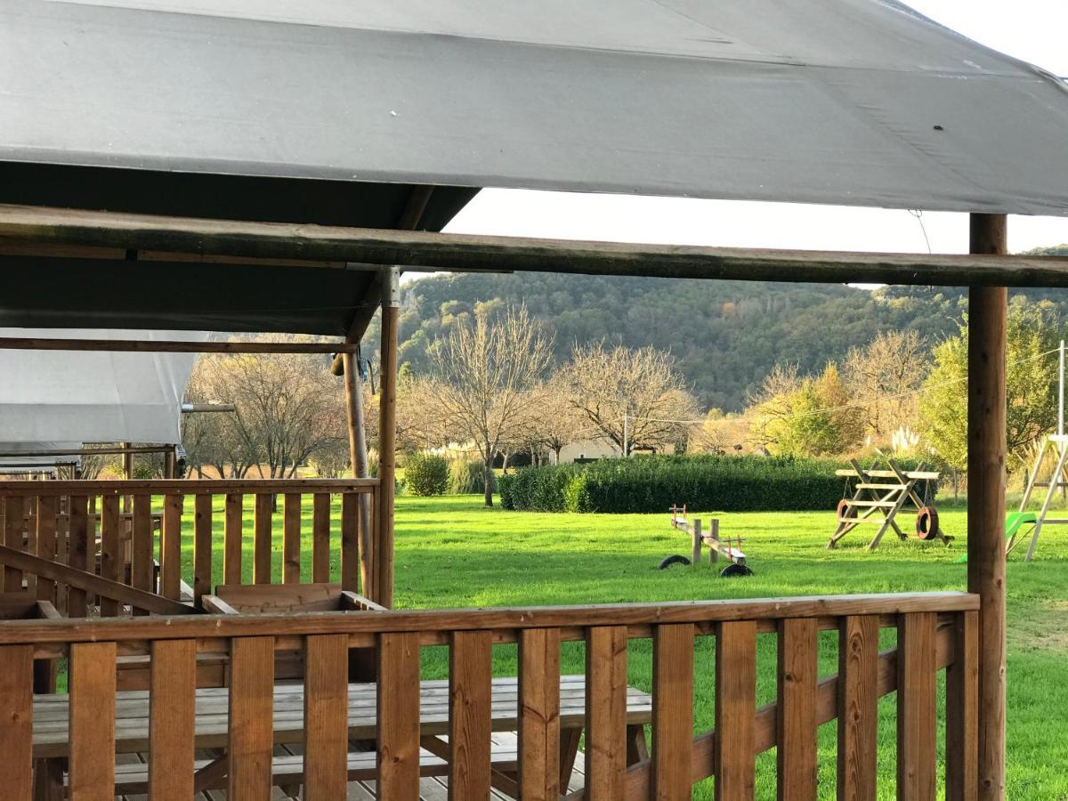 Le Mondou Saint-Julien-de-Lampon Exterior foto